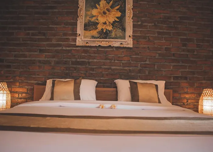 Govardan Hotel
