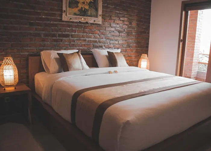 Hotel Govardan 3*