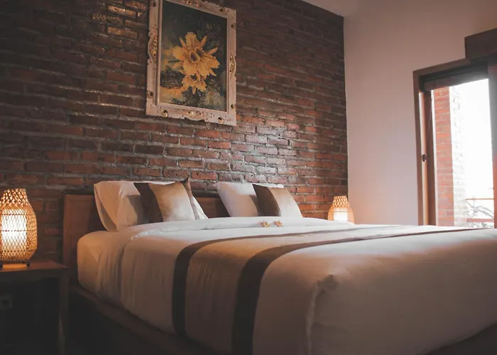 Govardan Hotel