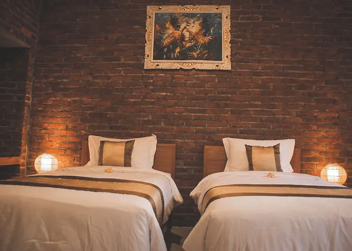 Hotel Govardan 3*